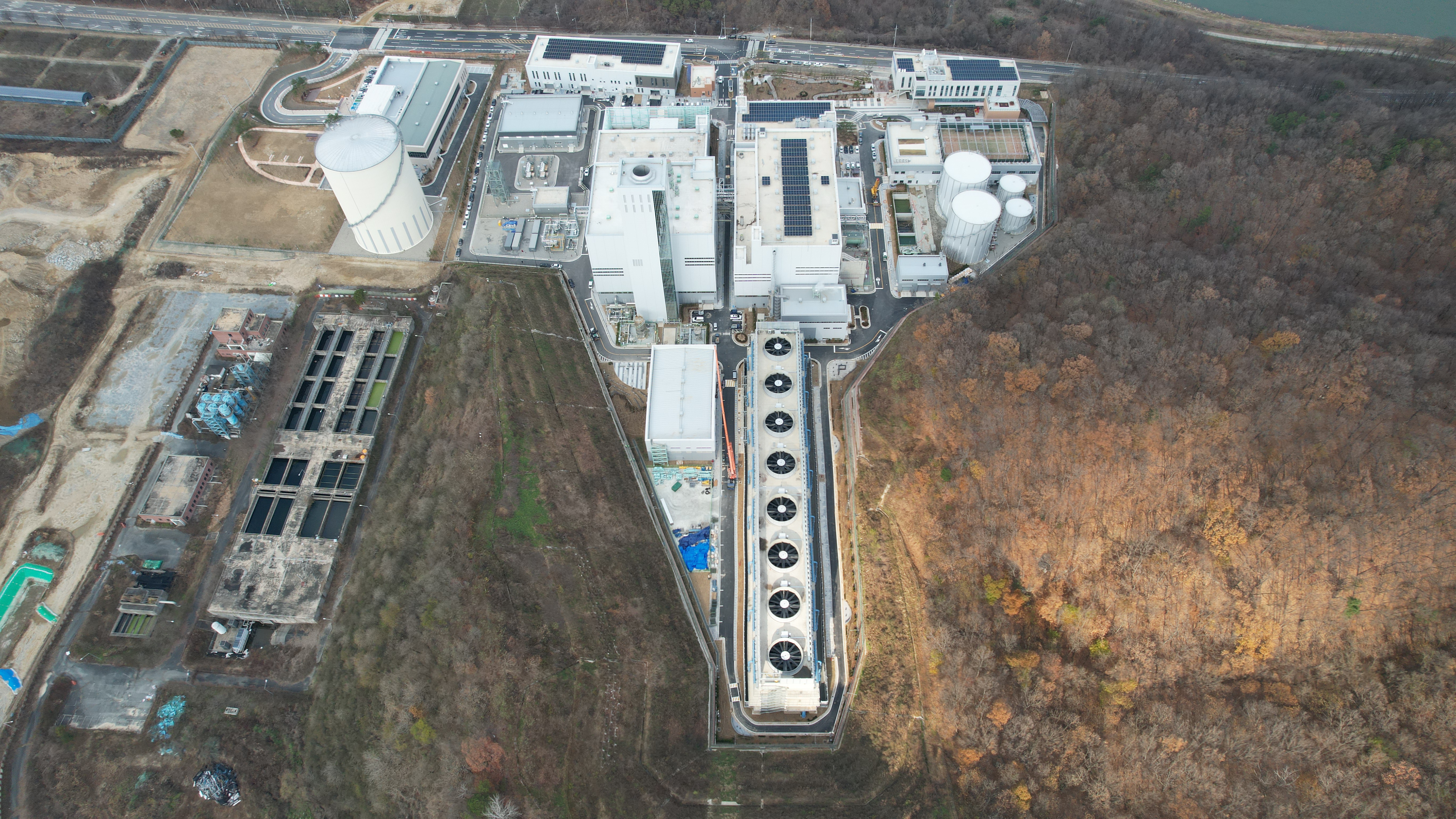 케이블 트레이 및 전선관 작업 사진